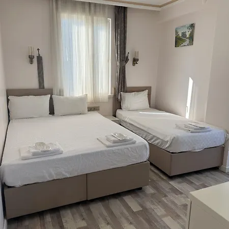 Hotel Send 2*